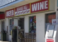 Seaside Deli Beer & Wine