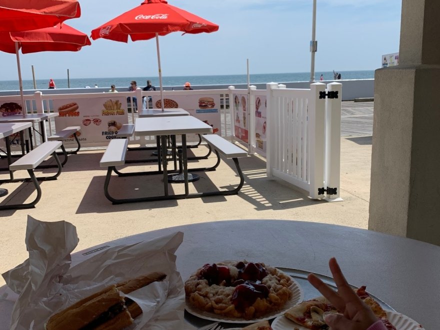 Piezanos Pizza