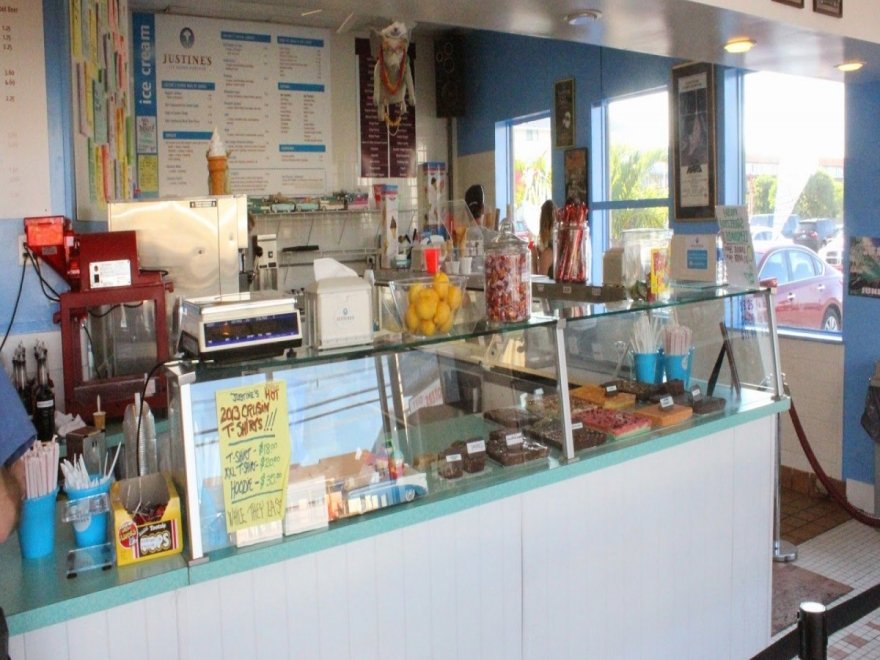 Justine's Ice Cream Parlour