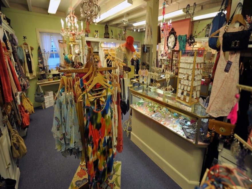 Raggamuffin Boutique