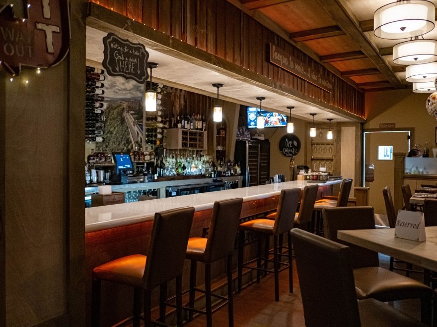 Sello's Italian Oven & Bar