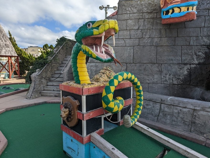 Old Pro Golf - 28th Street