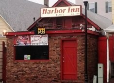 Harbor Inn