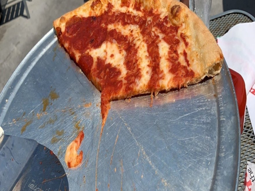 Grotto Pizza